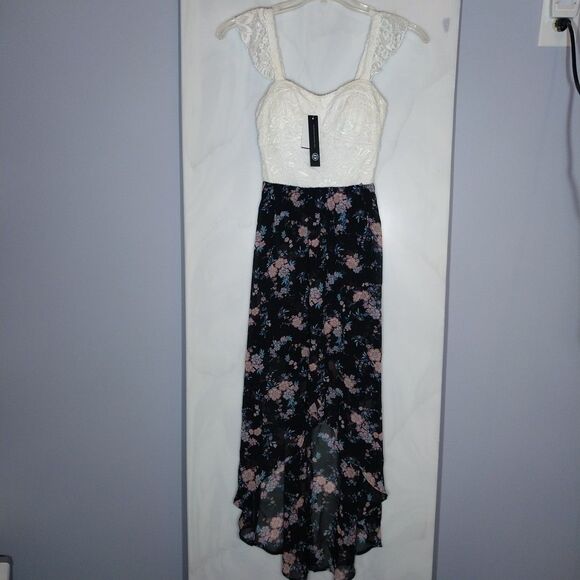 As U Wish High Low Dress Sz S Embroidered Bodice Lace Straps Floral Boho Beachy - Picture 1 of 10